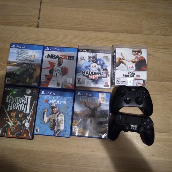 Playstation games and controllers